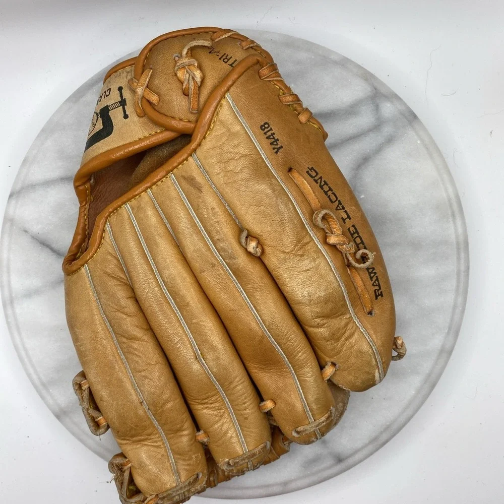 Louisville Slugger LSG44 Glove Graig Nettles Autographed RHT Y4418 Baseball Mitt